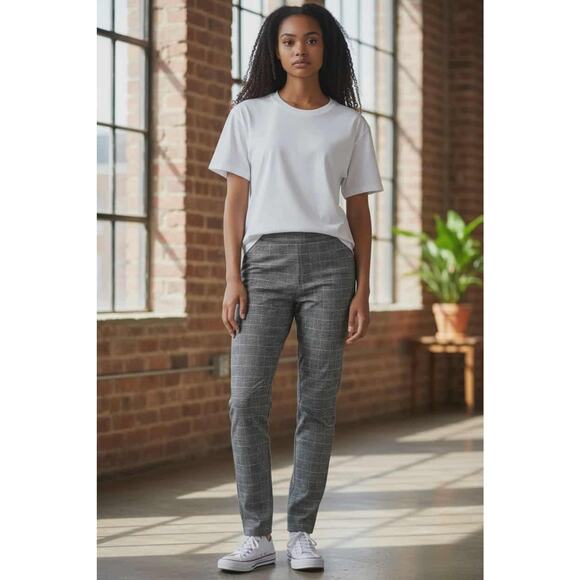 Aeropostale Women's Leggings Size Small Plaid Gray Black - Picture 1 of 4